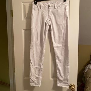 Lilly Pulitzer white women’s jeans